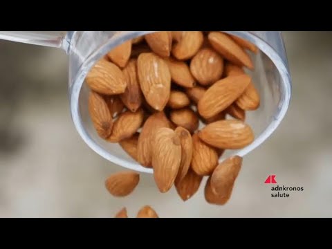 Alimentazione: esperto, ‘mandorle e frutta a guscio migliorano salute cardiometabolica’