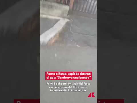 Paura a Roma: esplode distributore di benzina