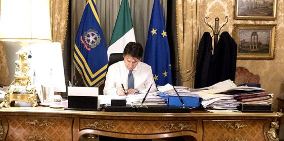 Covid. Nuovo decreto: prime disposizioni, feste in casa con massimo 6 non congiunti