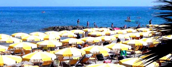 Decreto Cura Italia “I sindacati balneari grandi esclusi pur essendo un terzo delle presenze turistiche”. Allarme per l’estate