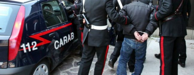 Savona, Notte di violenza per due giovani lituani: prima molestano una guardia e poi feriscono 3 carabinieri, arrestati