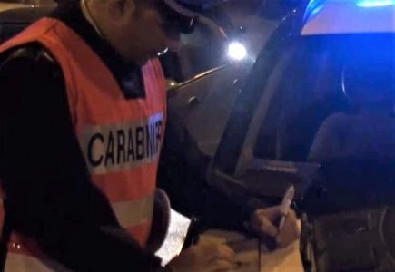 Fra i controlli anticoronavirus spunta la droga, 10 denunciati a Sanremo e Taggia