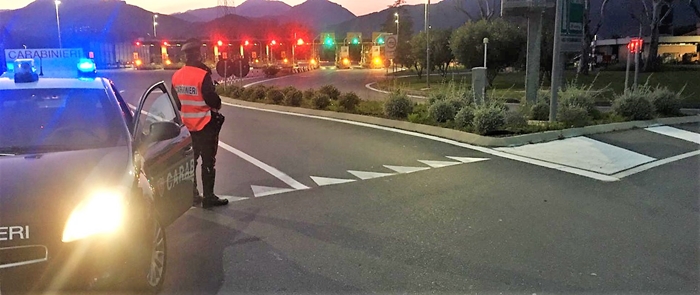 Liguria “blindata” Controlli rafforzati ai caselli autostradali, in Riviera e nell’entroterra. Gente a spiaggia e in collina, 110 sanzionati