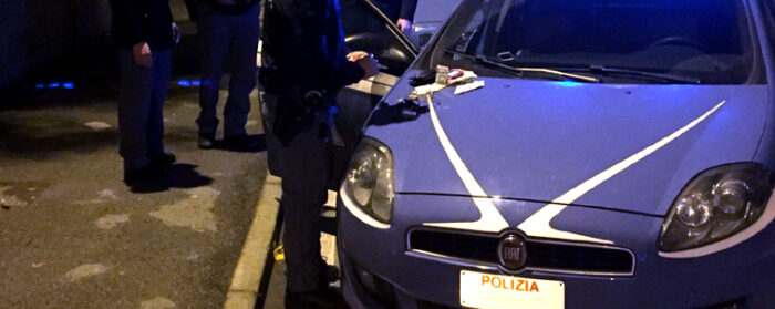 Genova brevi. Beccati con cellulari rubati e aggressione poliziotti