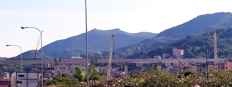 Inaugurazione ponte di Genova, tutti d’accordo: sobrietà, silenzio e rispetto per le vittime