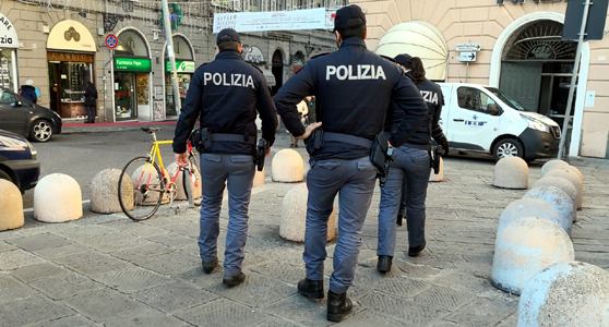Genova Controlli straordinari nel centro storico, la Polizia nei vicoli tra i pusher