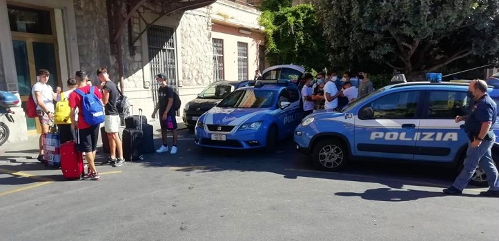 Alassio ottiene rinforzi dopo i vandalismi e invita a evitare post sui social ma a denunciare