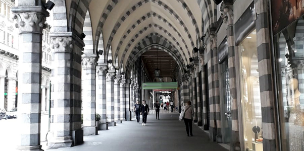 Covid cluster Genova, Ordinanza n.68 chiarimenti su manifestazioni e assembramento scolastico