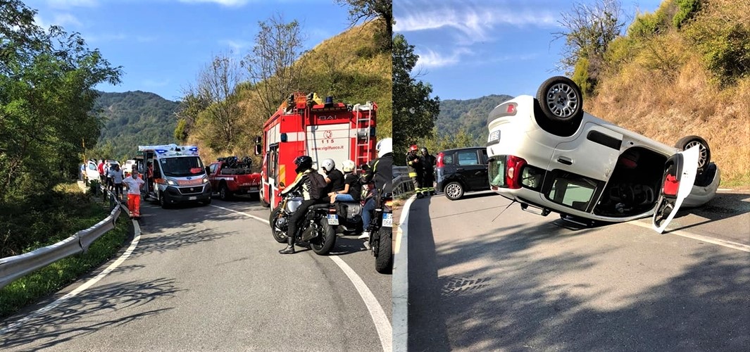 Fiat Panda si cappotta sulla ss334 lungo le Ciappe fra S. Giustina e Giovo Ligure