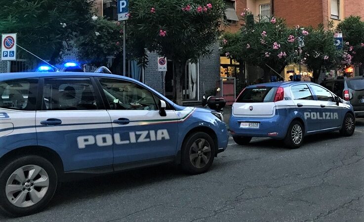 L’ex compagna e i figli piccoli vivono nella paura dei continui maltrattamenti, ora è stato arrestato