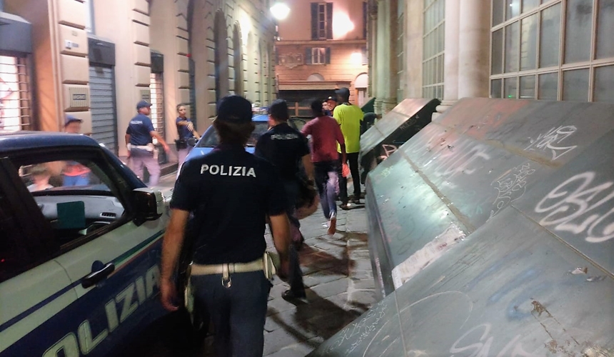 Genova cronaca. In videochiamata con la fidanzata assiste in video all’arresto del ladro del cellulare di lei