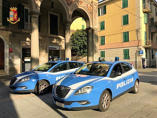 Spezia, controlli a circoli privati e pubblici esercizi da parte della Polizia di Stato