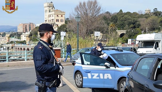 Genova cronaca breve. Minaccia di morte l’ex moglie e i due figli