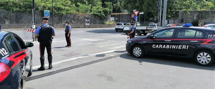 Alessandria cronaca breve. Beccato con la mazza da baseball e droga. Furto e rifiuti speciali