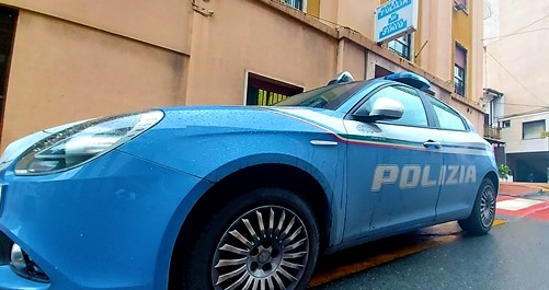 Ventimiglia. Fuggono alla Polizia: indagati per resistenza, ricettazione, pornografia