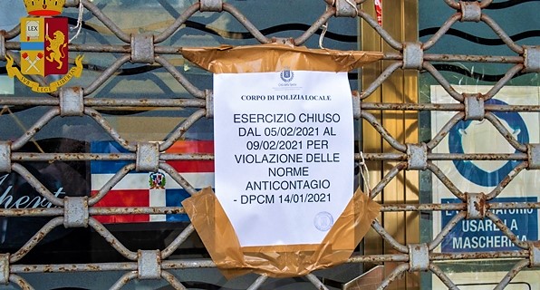 E tre, noto locale ancora chiuso per assembramento a Spezia