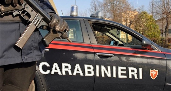 28enne arrestato in flagranza mentre ruba ad Albisola