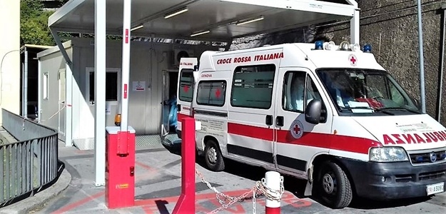 San Martino Genova, bollettino tre ricoverati per incidente