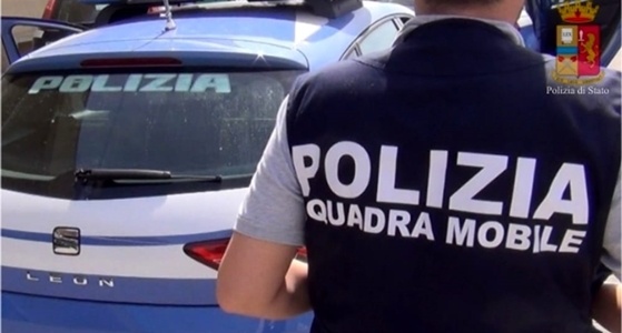 Cornigliano, picchia e minaccia di morte la compagna. Arrestato