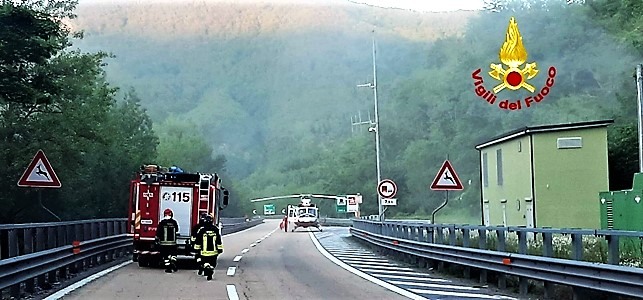 Perde il controllo della moto sulla A7 tra Busalla e Bolzaneto