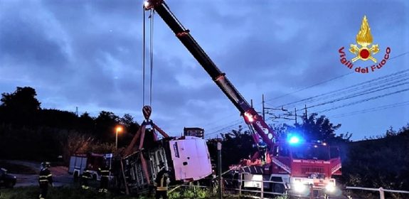 Vado Ligure incidente di un mezzo pesante