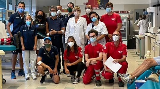 Donazione sangue: giovani atleti e volontari Croce Rossa al San Martino