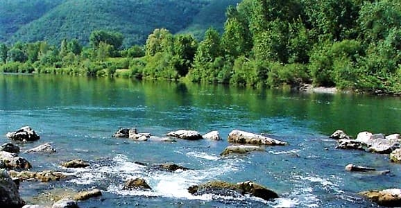 Giovane marocchina 30enne muore dopo un tuffo nel fiume Magra