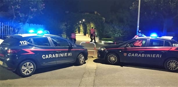 Savona, arrestati 23 e 48 anni per spaccio di droga, irreperibile un 25enne