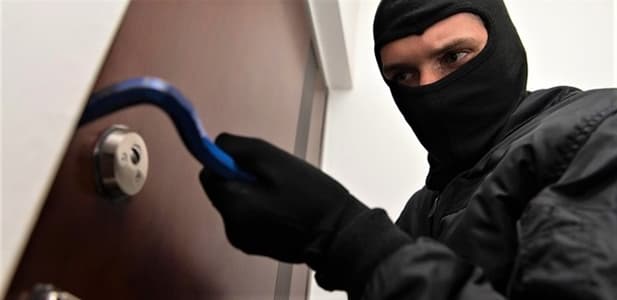 Rubano in un albergo di Alassio (Savona), due arrestati