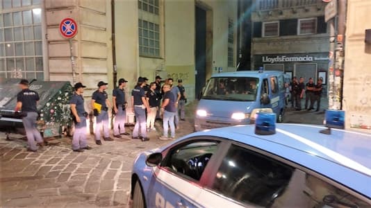 Polizia di Genova servizi straordinari nel centro storico: due arresti