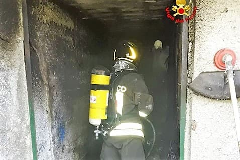 Incendio in un locale caldaia a Crocefieschi