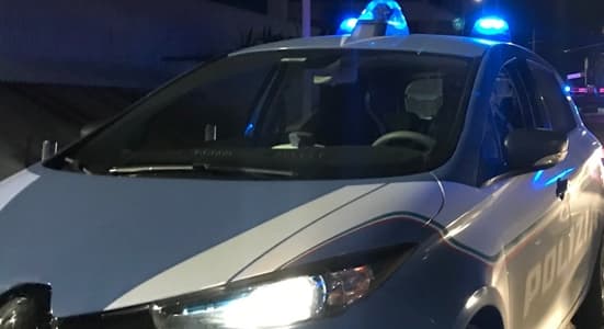 Tre ventenni sul taxi ma non pagano la corsa, denunciati