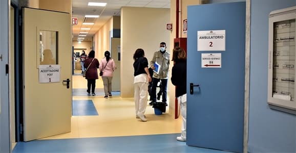 Liguria sanità, continua lo scontro PD e Alisa sulle assunzioni infermieri e oss