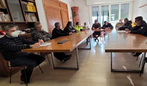 Giampedrone in comune a Stella per un confronto con famiglie sfollate