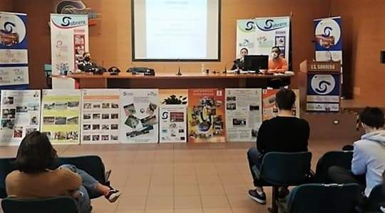 Conferenza su bullismo e cyberbullismo con i carabinieri di Alessandria