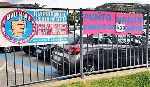 Salgono a 530 i giorni senza il punto nascite del Santa Corona