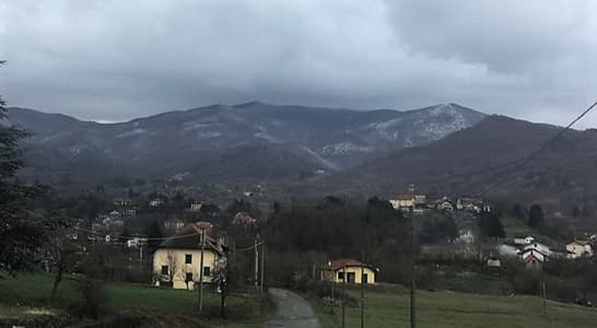 Sassello 2 aprile è neve sui monti Avzé e Beigua