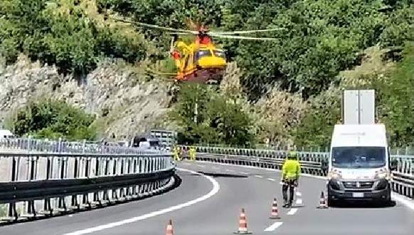 Incidente mortale A7, il genovese Marco Montagna non ce l’ha fatta, la compagna lotta