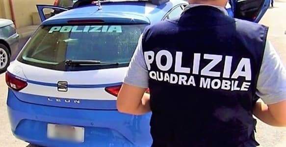 Donna 50enne trovata morta a Sampierdarena, Polizia indaga per omicidio