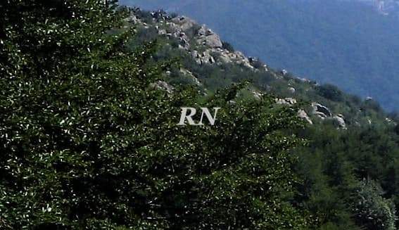 Cade un rocciatore a Urbe, in corso i soccorsi di Croce Rossa e Vigili del fuoco