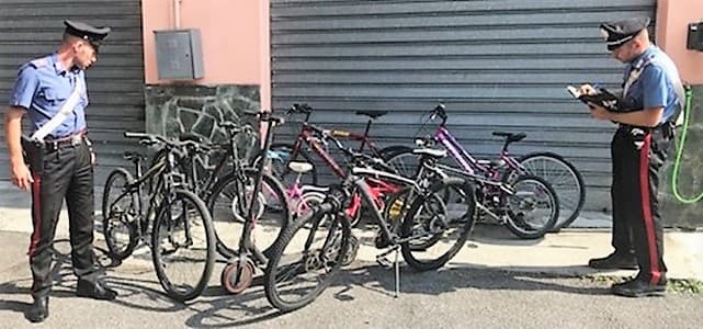 Carabinieri Cairo Montenotte recuperano 8 mountain bike rubate, si cercano i proprietari