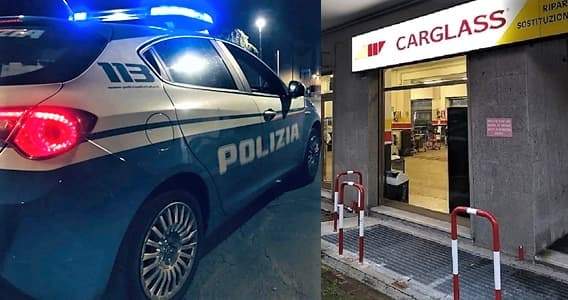 Rubano al Carglass di corso Europa, scatta allarme e vengono arrestati