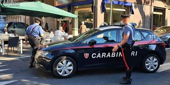 Beccato tra oratorio e scuola con eroina e cocaina, arrestato ad Albenga