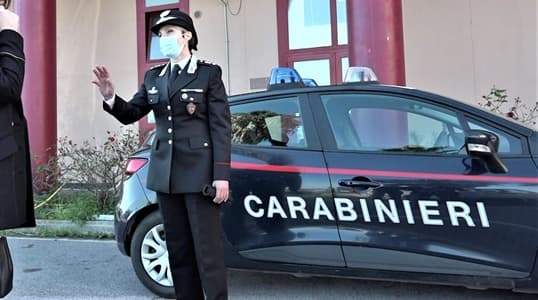 Albisola botte alla compagna segregata in casa, arrestato