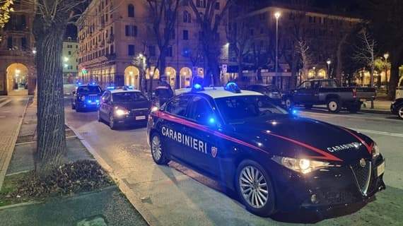 Savona, arresto per spaccio in piazza del Popolo
