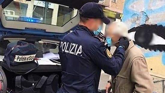 Confida di volersi suicidare, rintracciato dalla Polizia di Genova e ricoverato