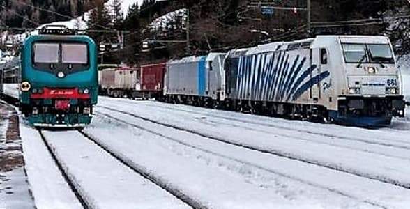 Meteo allerta fino alle 24, i piani di Ferrovie. Sassello piove