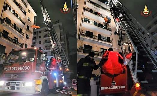 Incidente in casa, 87enne di 130 chili soccorsa dai Vigili del fuoco di Genova