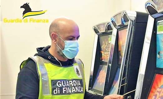 Gioco illegale controlli in tutta Italia con 1800 finanzieri, sanzioni per 2.6 mln