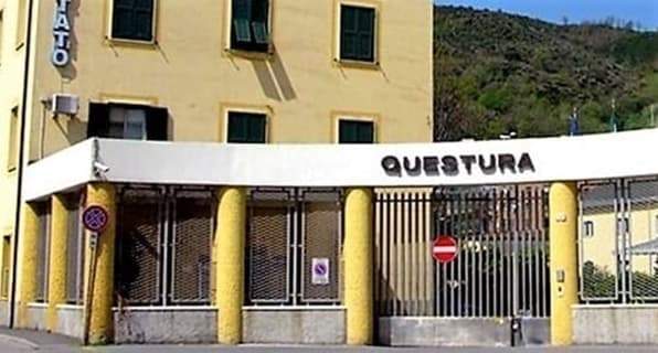 Ritiro passaporto, aperture straordinarie in Questura Savona